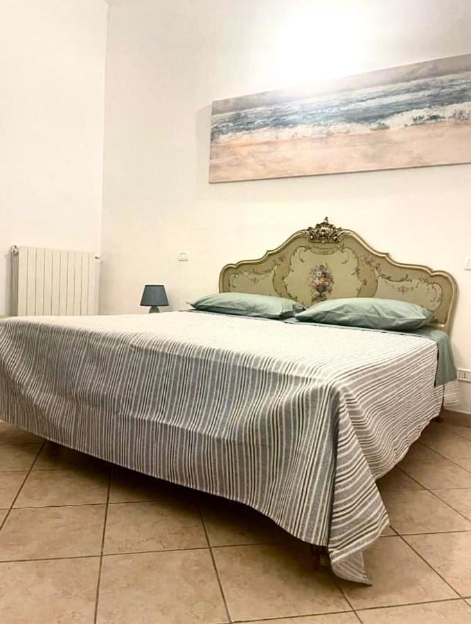 Casa Rosa Finale Ligure Exterior foto